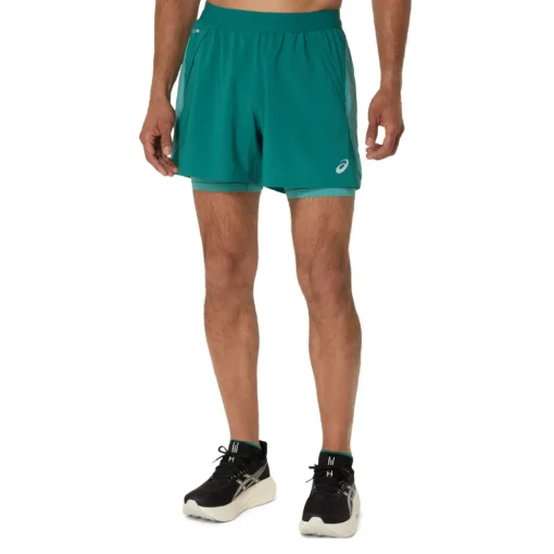 Hombre Asics Road 13 cm pantalones cortos 2 en 1 de running - SS25
