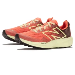 Mujer New Balance FuelCell Venym mujer zapatillas trail - AW24