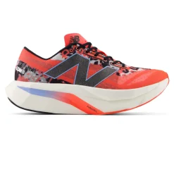 Hombre New Balance London Edition FuelCell SuperComp Elite v4 zapatillas de running - SS25