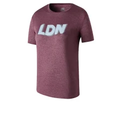 Mujer New Balance London Edition Athletics mujer camiseta running - SS25