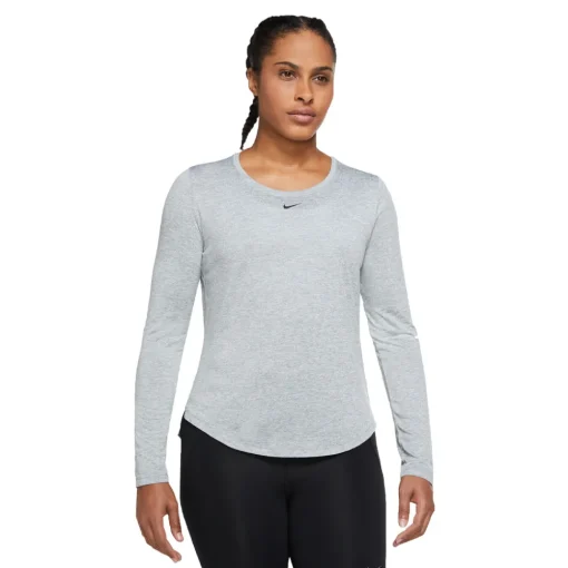Mujer Nike Camiseta de manga larga de ajuste estándar Dri-FIT One para mujer - SP22
