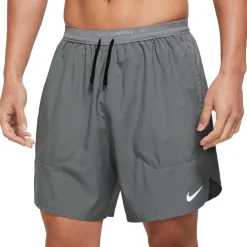 Hombre Nike Dri-FIT Stride 2 en 1 Pantalones cortos de running - FA23
