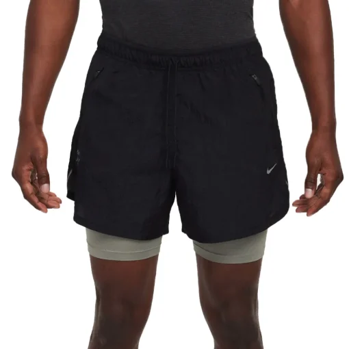 Hombre Nike Stride Running Division Dri-FIT 2 en 1 de 12 cm pantalones cortos - SP25