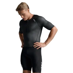 Hombre 2XU Core Sleeved Trisuit - SS25